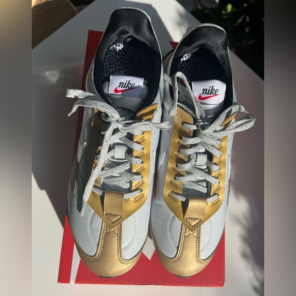 LAST ONE NEW NIKE AIR 2023 (SELL-OUT)🎁Metallic Gold White Platinum Silver Laces - Picture 5 of 15